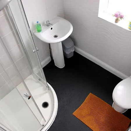 Private In Filton 布里斯托