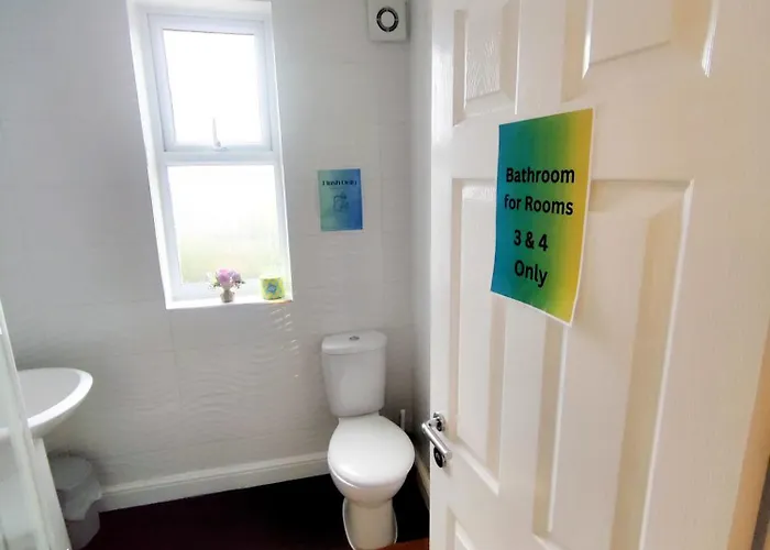 Private In Filton 民宿